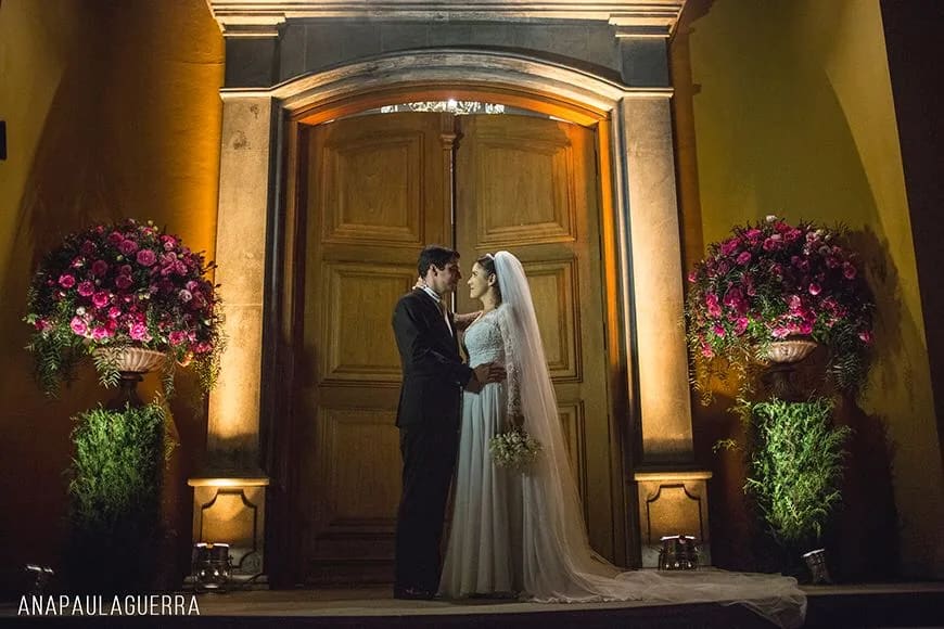 Capa do álbum Tais & Tiago — Dream Assessoria, assessoria de casamento para casamentos em São Paulo e no Brasil.